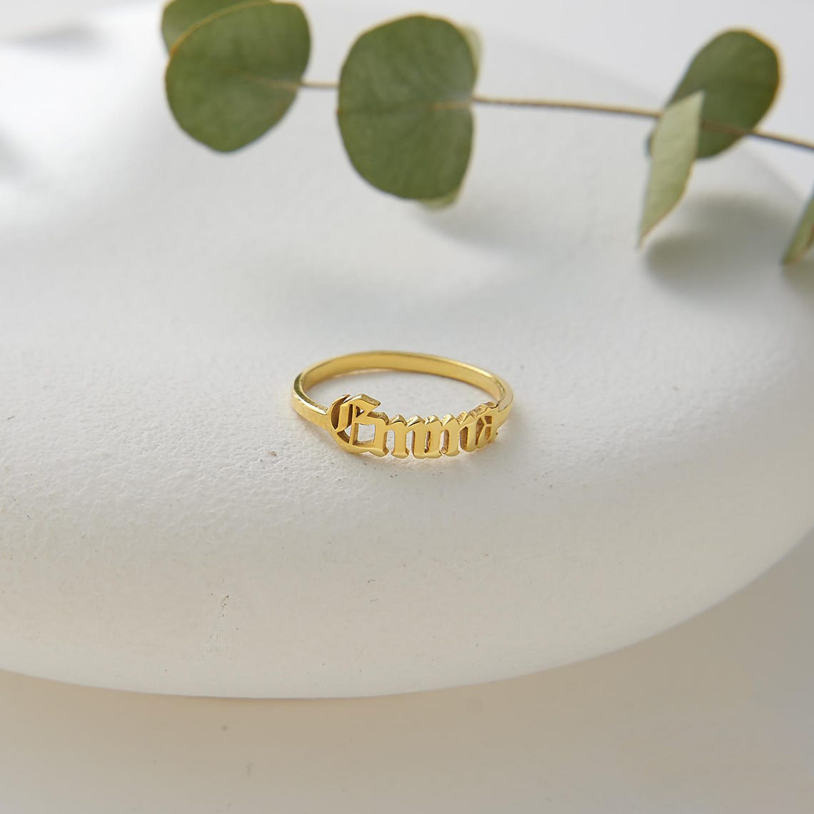 Custom Gold Ring Women Gothic  - Initial Ring Custom recension och pris